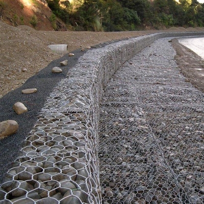 Résistance à la traction élevée 3,4 mm Galvanisée Gabion Maillage hexagonal pour la protection de la rive du fleuve