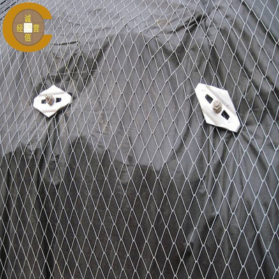 Réseau de protection contre les chutes de roches pour la protection des pentes (24 Galv de fil de fer)
