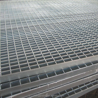 Plateforme de passerelle à grille en acier galvanisé avec trou carré